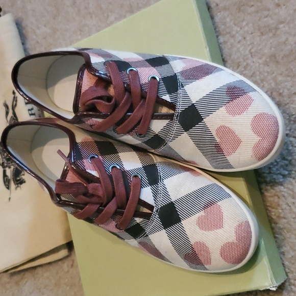 Burberry Shoes - Burberry Heart Sneakers